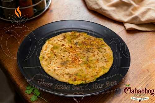 1 Aloo Pyaaz Stuffed Paratha